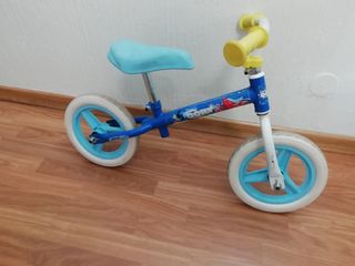Bicicleta sin pedales