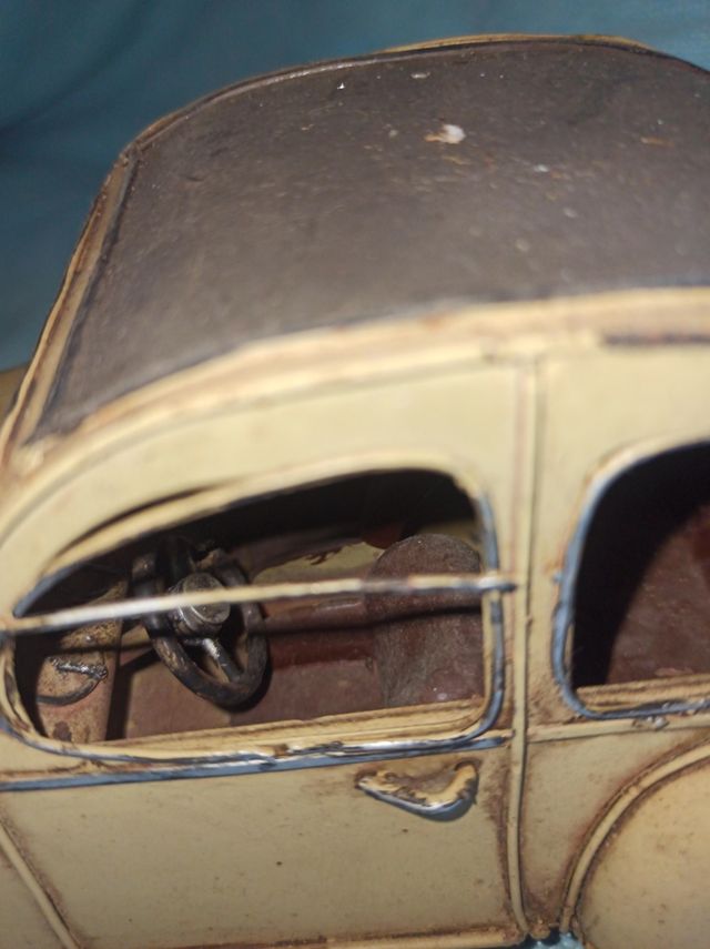 Citroen 2cv in latta smaltata