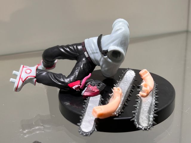 Chainsaw man action figure Denji collezione base