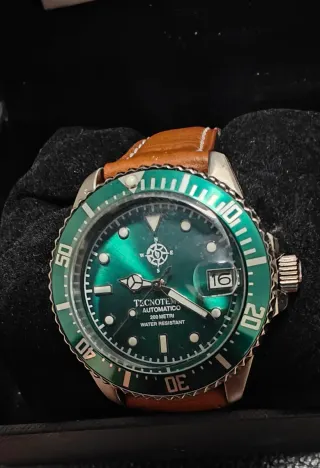 Tecnotempo automático sumergible200mts, seiko nh35