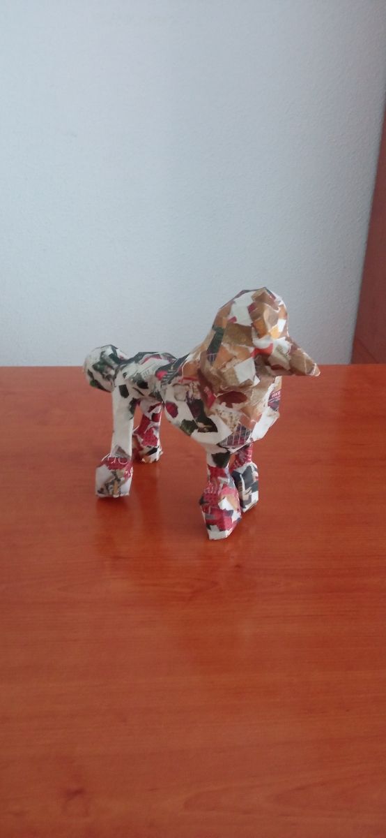 Figura de papel maché