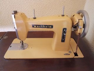 MÁQUINA DE COSER