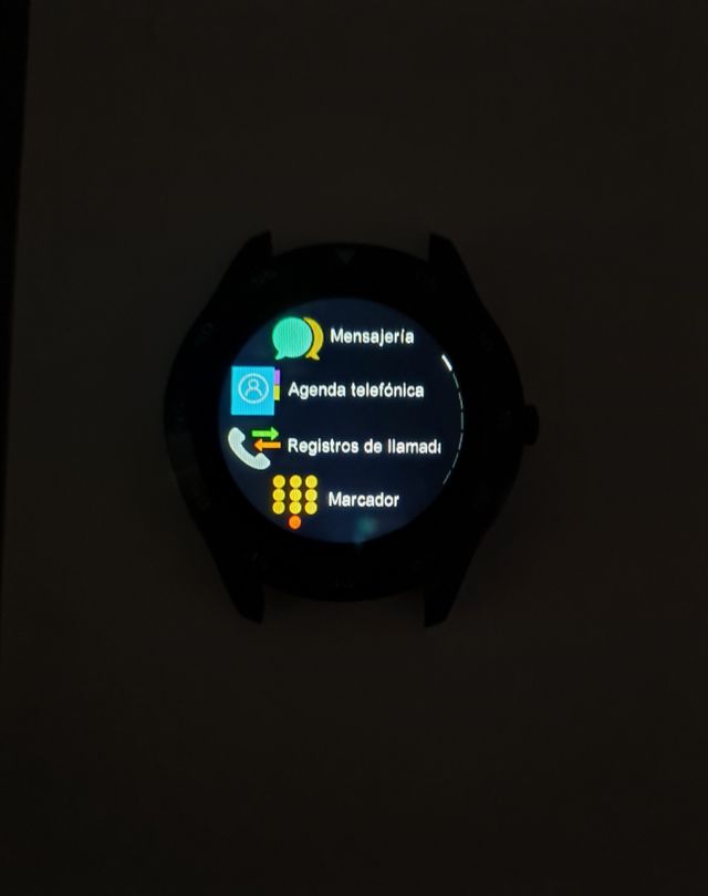 Smartwatch LOTUS.
