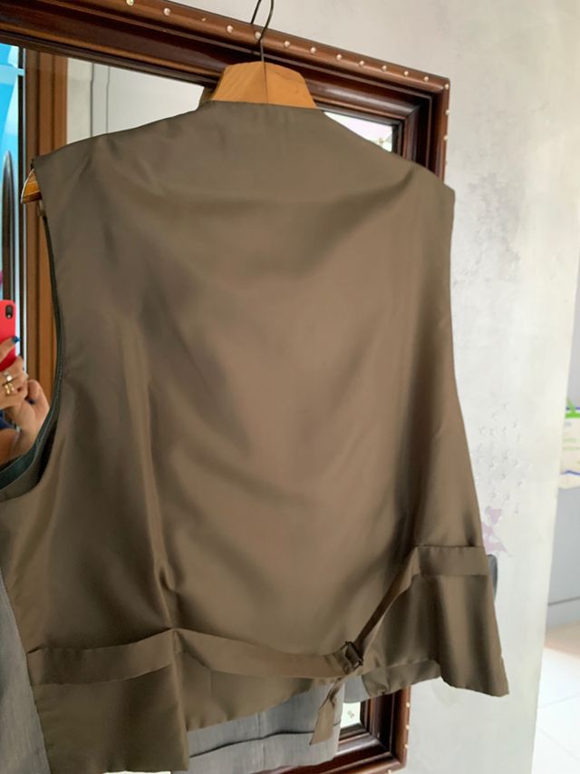 Completo uomo grigio chiaro, tg 50, made in Italy