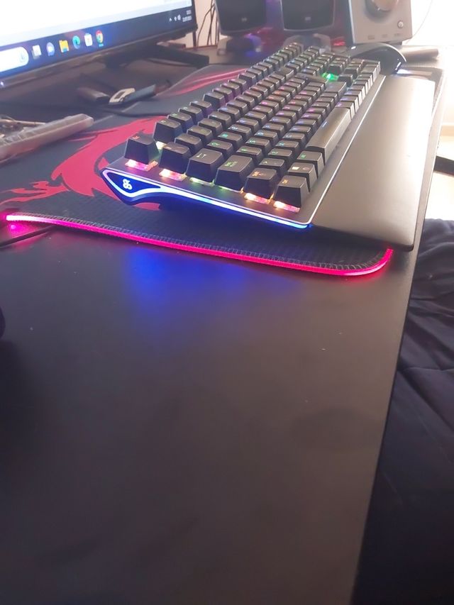 teclado mecanico Newskill serike