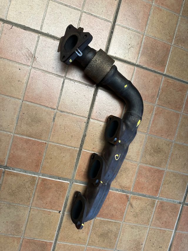 Colector de escape mercedes