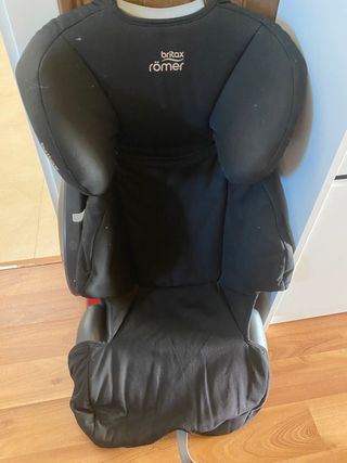 Silla de niños para coche con poco uso