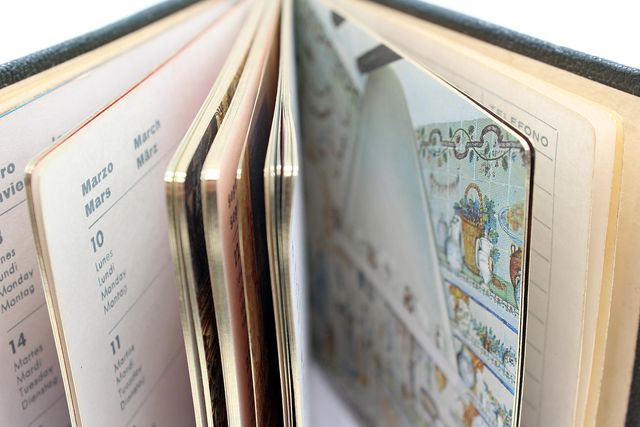 Agenda vintage de bolsillo, año 1975. A estrenar