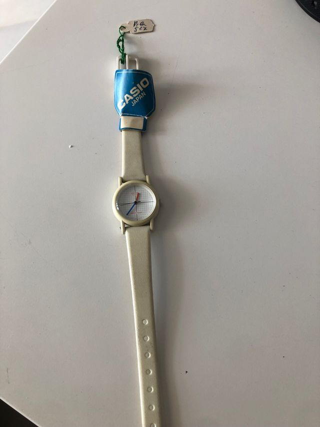 Reloj Casio vintage de chica