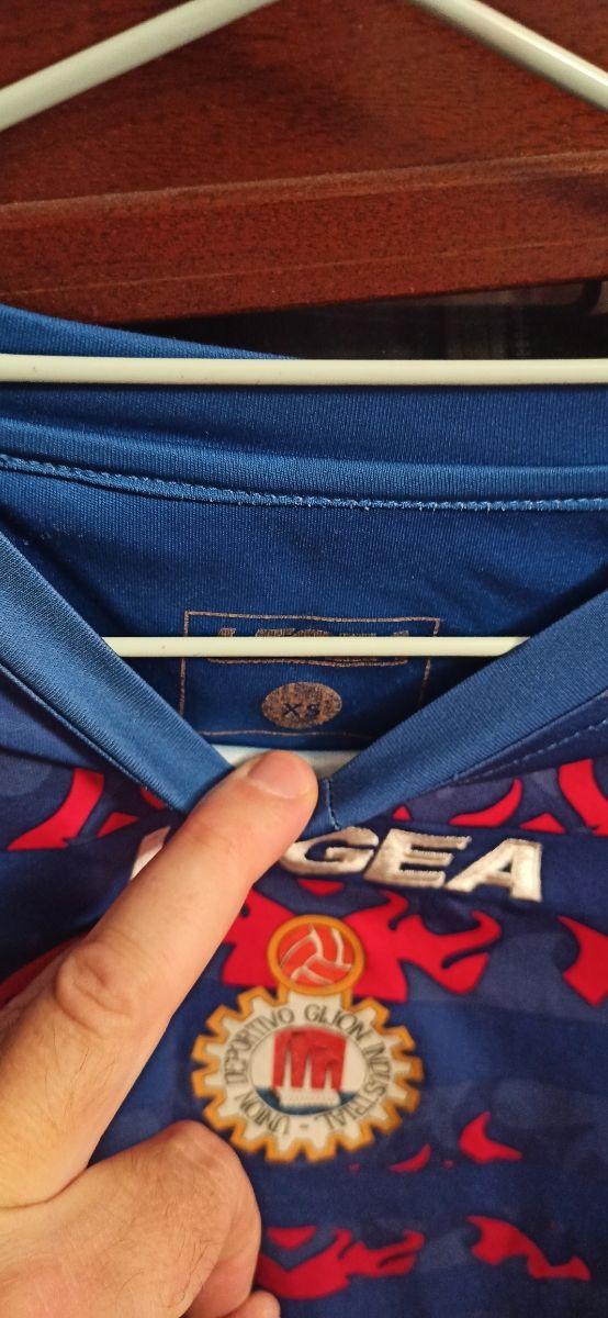 Equipación portero U. D. Gijón Industrial