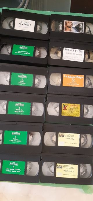Pack 53 cintas VHS (disney,..) + adaptador VHS JVC