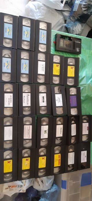 Pack 53 cintas VHS (disney,..) + adaptador VHS JVC