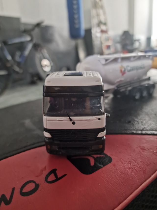 camión joal cisterna pija