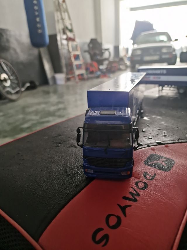 joal Mercedes con frigorifico