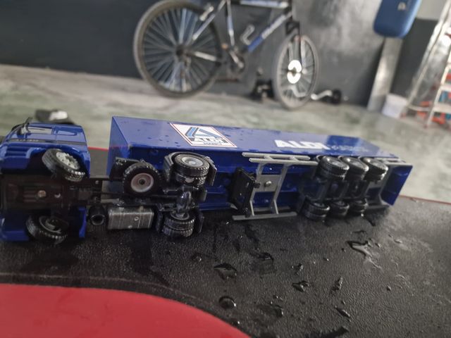 joal Mercedes con frigorifico