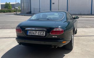 Jaguar XK8 2003