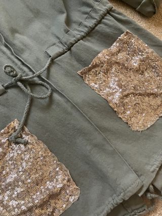 Chaqueta parka verde caqui