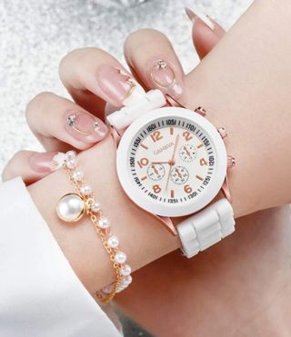 Reloj más pulsera 