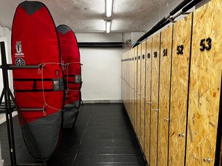 Deposito per tavole da surf Ripostiglio a Gijón