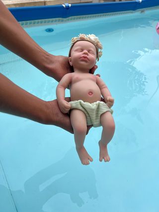 Bebé reborn niña de 40 centímetro