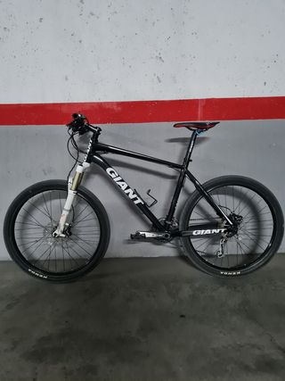 Bicicleta MTB GIANT XTC1