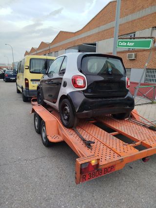 Grúa portacoches  motos quad buggy