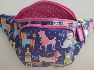 Riñonera infantil con perritos