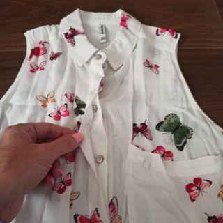 Camisa mariposas