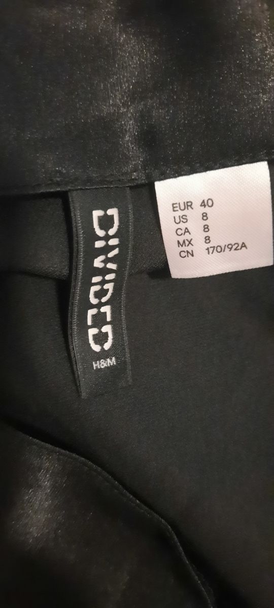 vestido raso negro HM