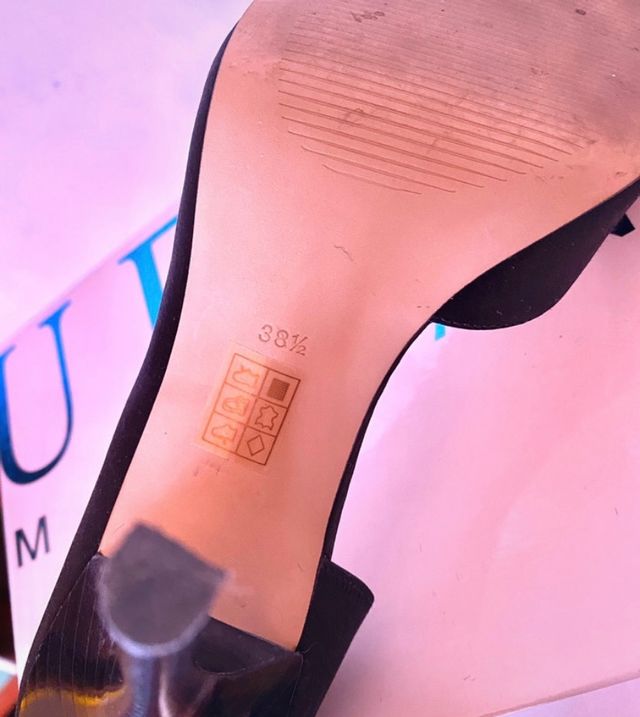 Décolleté nere aperte avanti GUESS