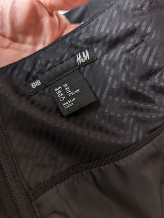 Falda tipo tubo negra talla 52 midi