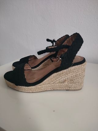 Sandalias cuñas de esparto