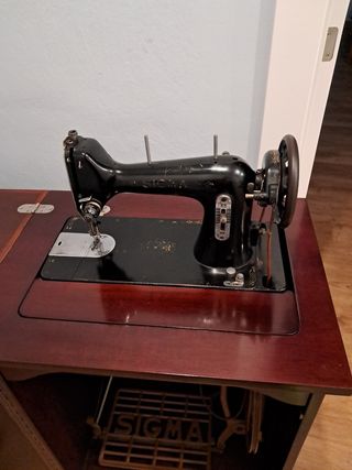 Maquina coser antigua singer con mueble