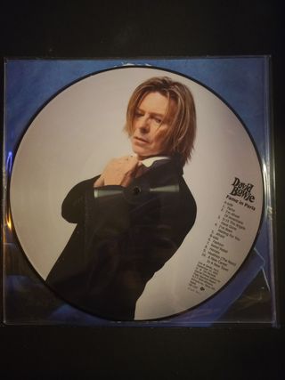 DAVID BOWIE - FAME IN PARIS