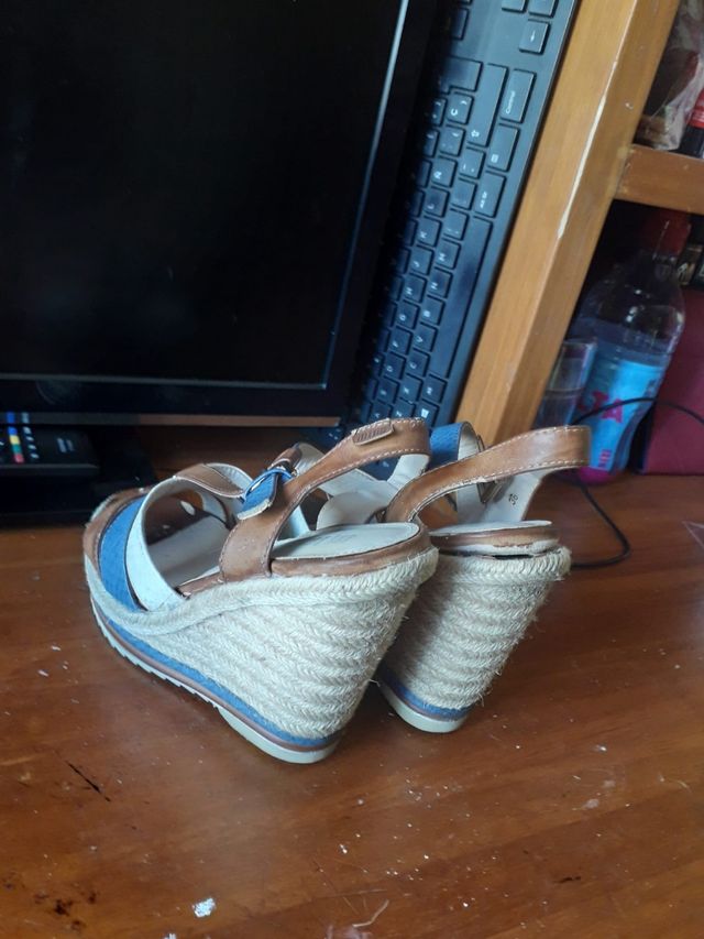 Zapatos pitillo y regalo otras dos pares