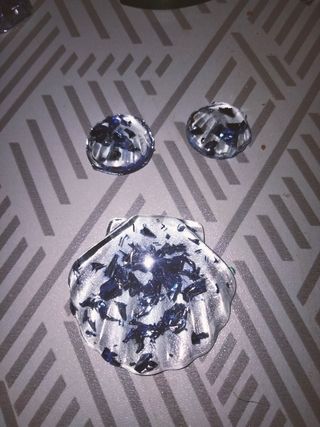 Collares