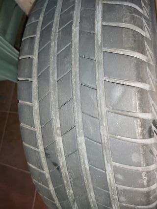 1x Neumático 195 65 R15 91W