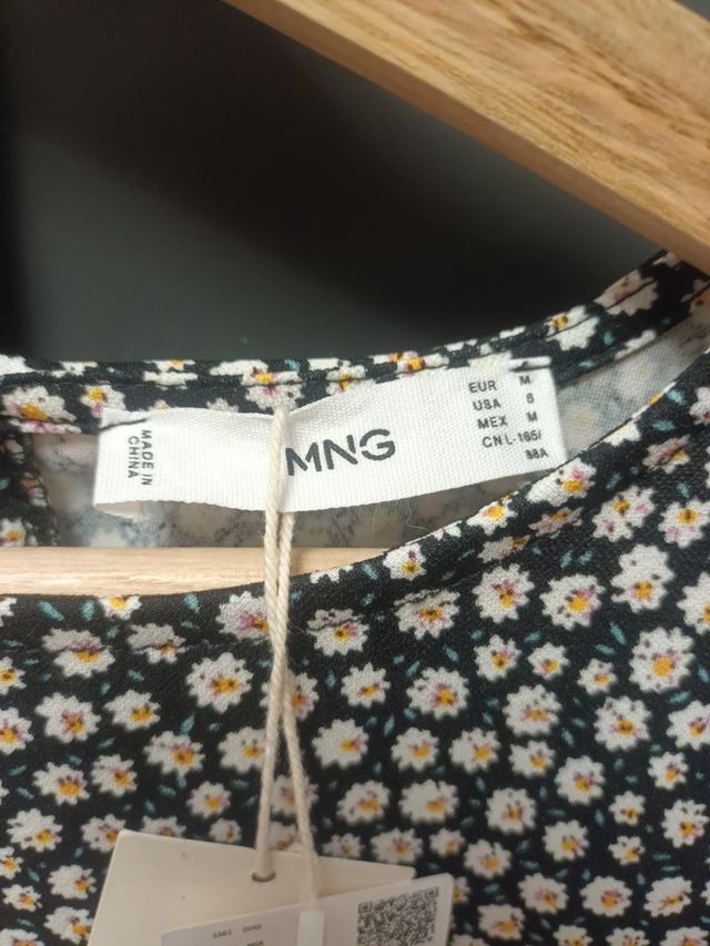 Vestido flores Mango