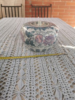 Jarrón con tapa chino