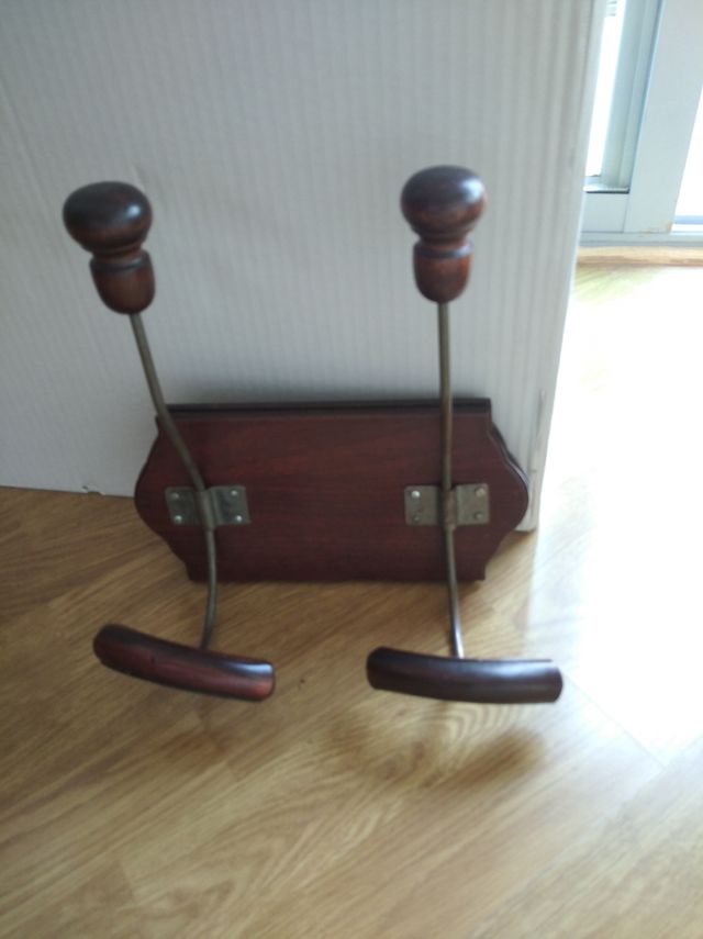 Perchero madera 4 ganchos