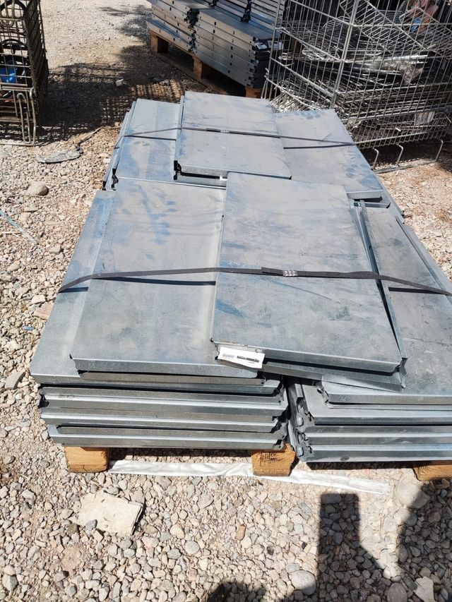 Baldas para estanterías