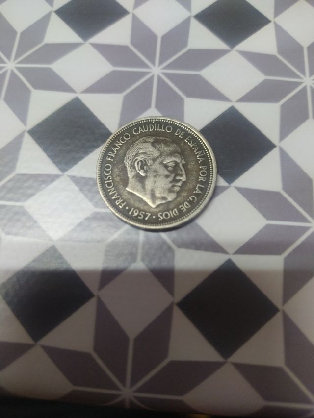 Moneda 5 ptas 1957 estrella 72
