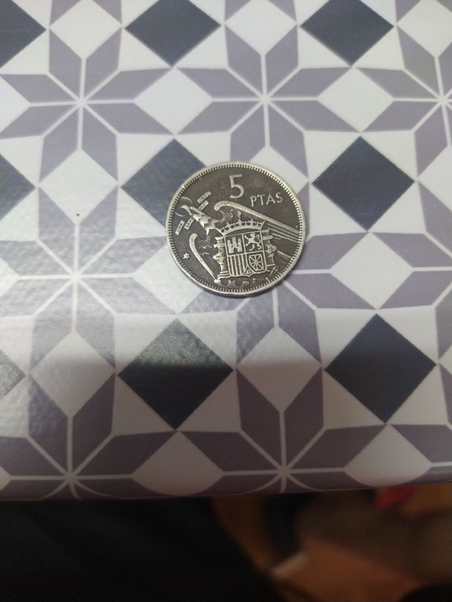 Moneda 5 ptas 1957 estrella 72