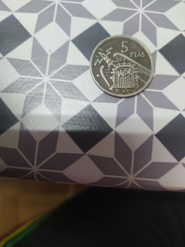 Moneda 5 ptas 1957 estrella 72