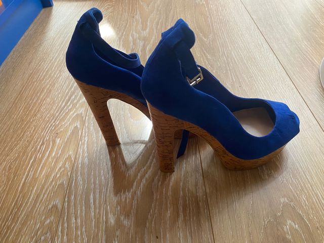 Zapato tacón con plataforma