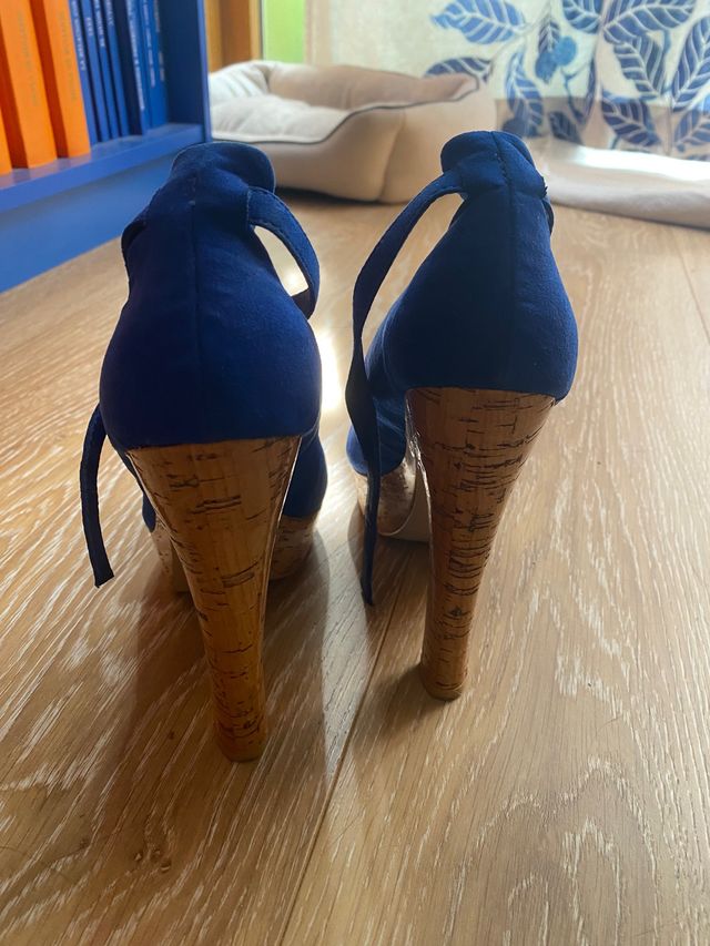 Zapato tacón con plataforma