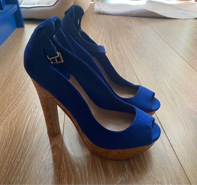 Zapato tacón con plataforma