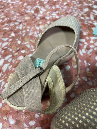 zapatos cuña dorado comodas talla 40