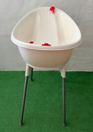 Bañera con patas, Okbaby