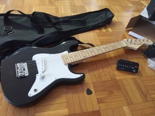 Guitarra eléctrica infantil + amplificador
